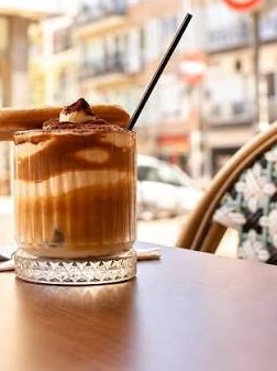 Tiramisu Iced Latte