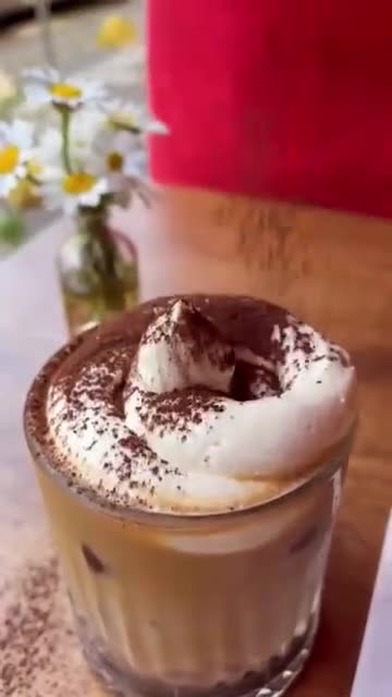 Tiramisu Iced Latte